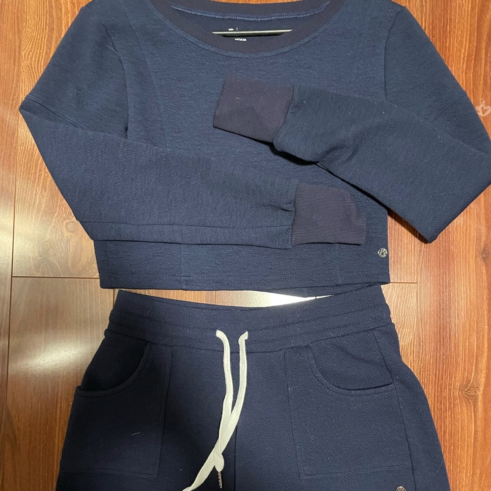 buff bunny lounge set